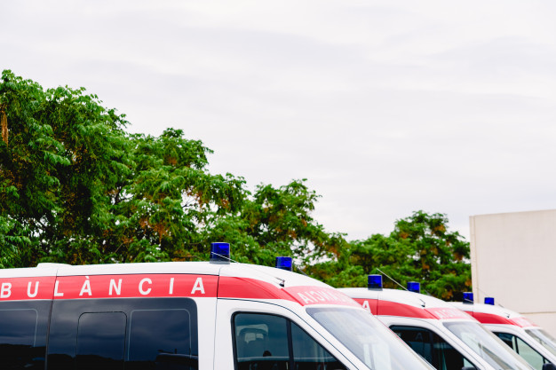 ambulances-emergency