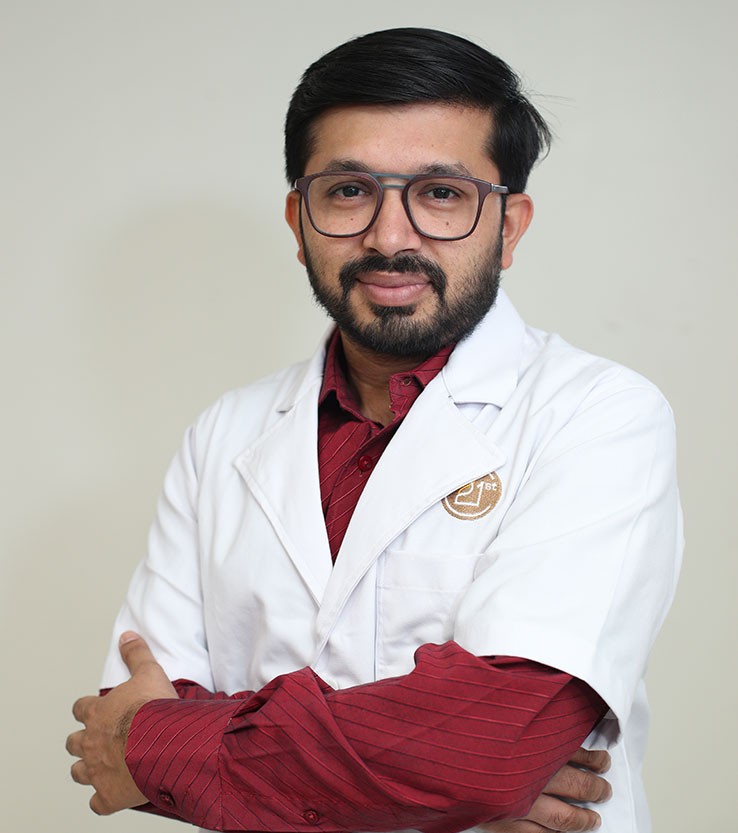 Dr. Akshay Nadkarni